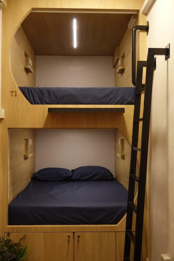 Gap Year Hostel Singapore Buitenkant foto